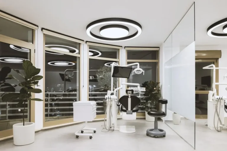 Turismo dentale in Albania presso Clinica Andent a Tirana per pazienti italiani