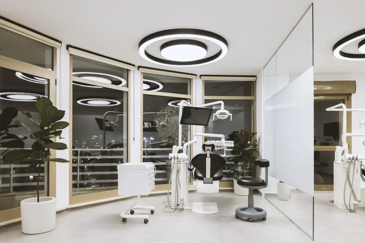 BBC Highlights Albania’s Rise in Dental Tourism: Why Tirana Is Becoming a New Destination for International Dental Care